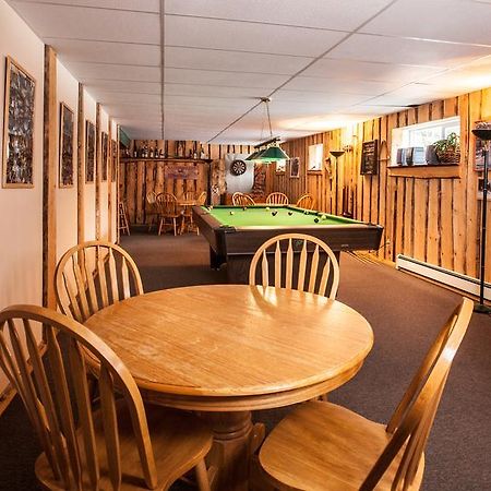 Mulvehill Creek Wilderness Inn And Wedding Chapel Ревелсток Экстерьер фото